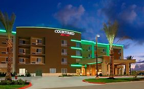 Courtyard Marriott Victoria